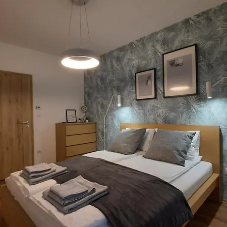Bpr Space Grey With Balcony * Budapest