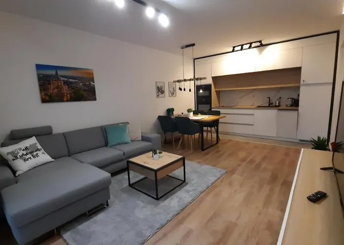 Bpr Space Grey With Balcony Budapesta